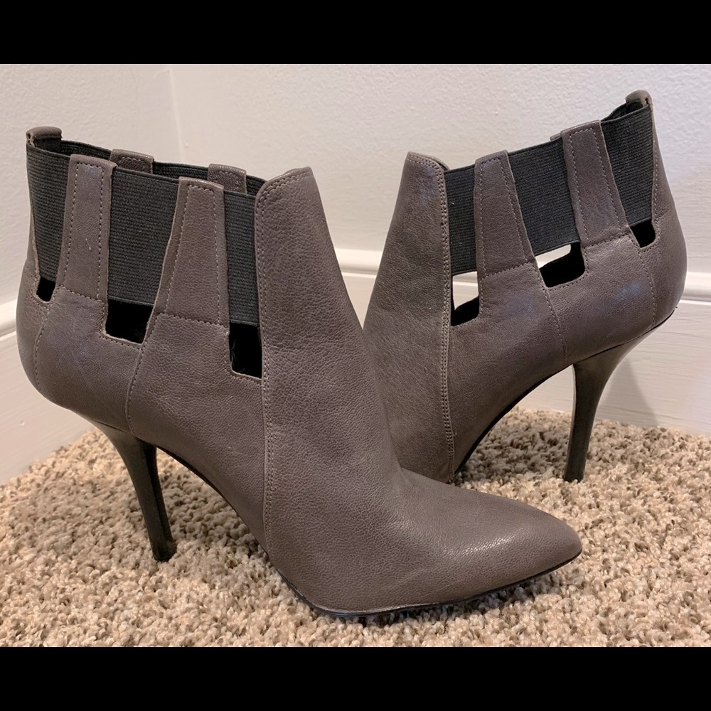 Nine West stiletto ankle boots.  Size 9.5.